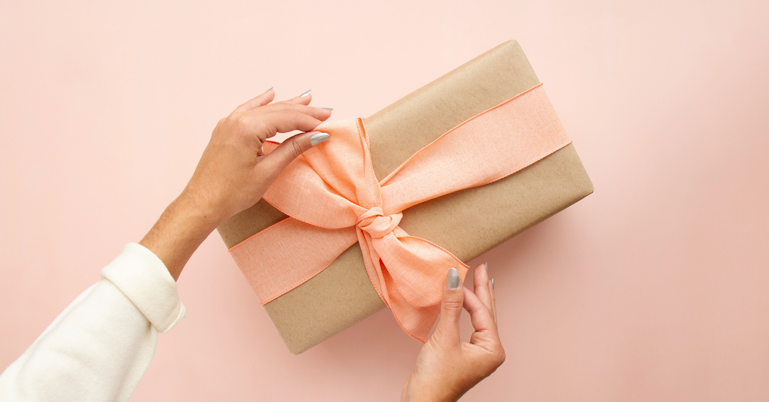 5 Eco-Friendly Gift Wrapping Ideas for the Holidays