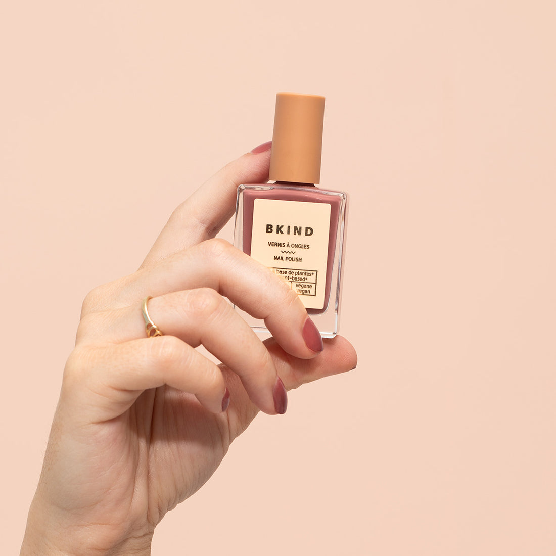 vernis call alice BKIND nail polish