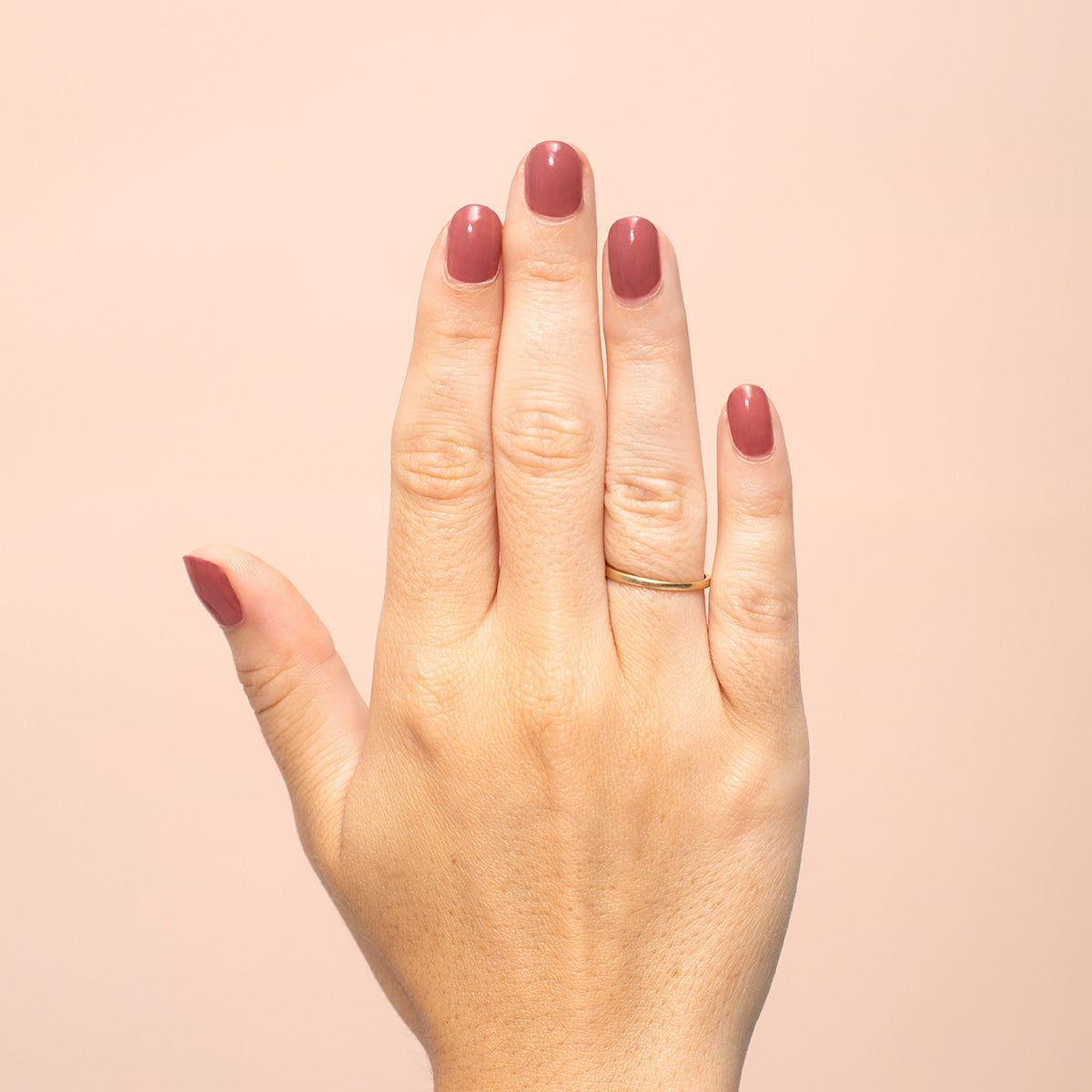 vernis Call Alice BKIND nail polish