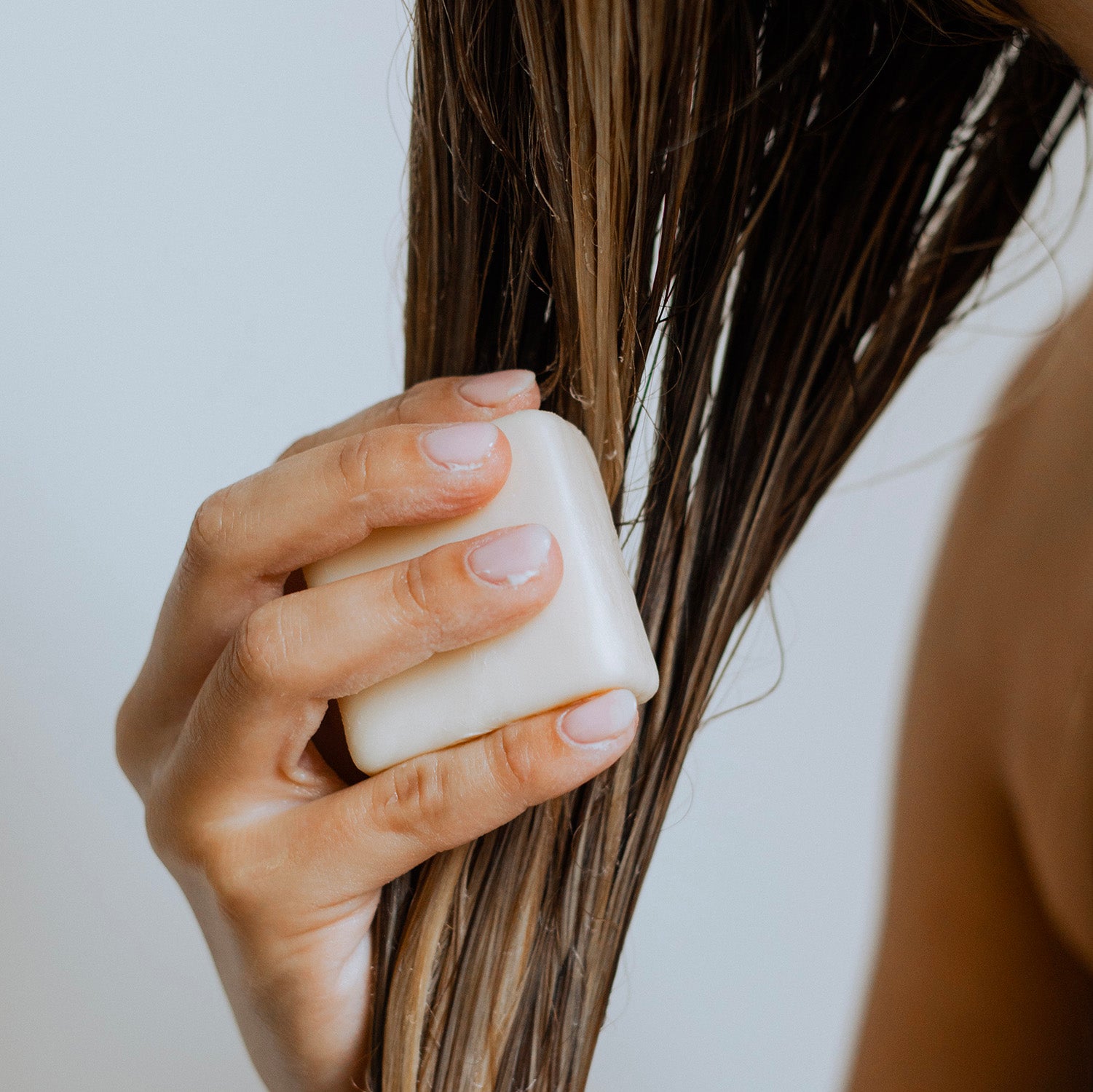 Revitalisant en barre - Cheveux colorés et/ou blancs