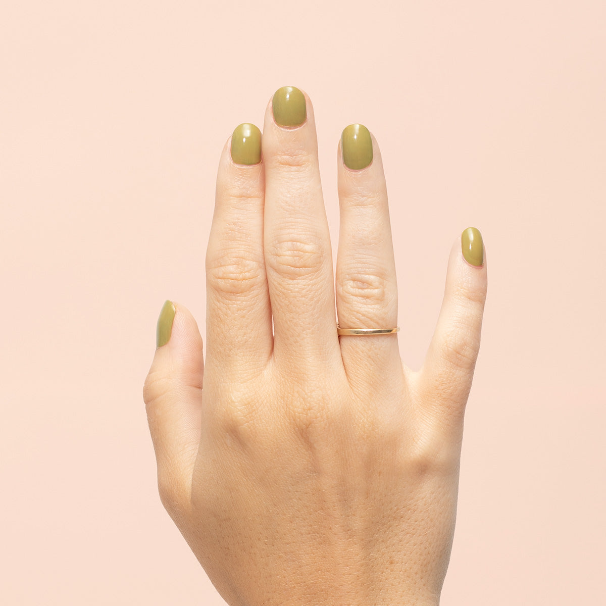 vernis pickled sur ongles BKIND nail polish on nails