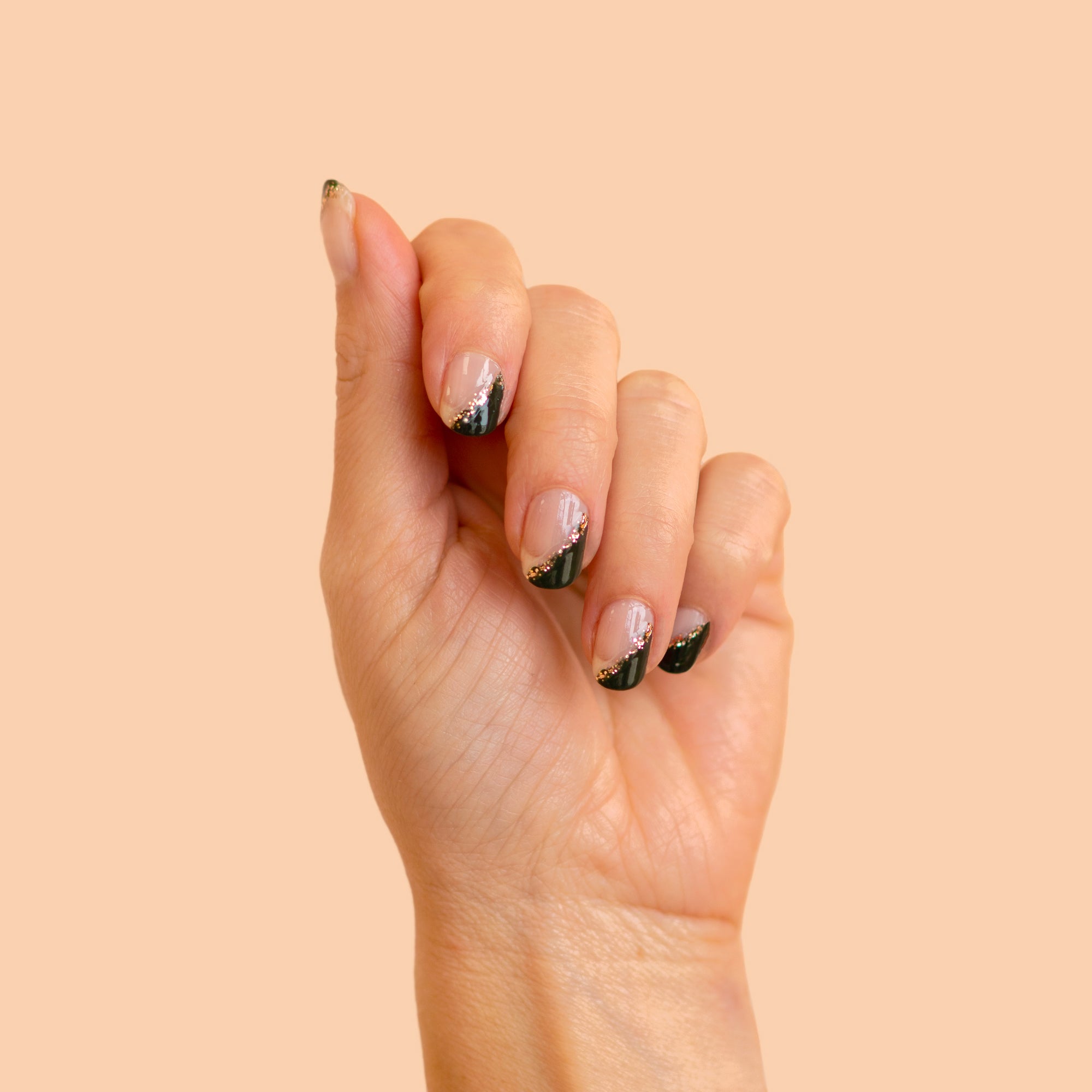 Festives nail polish collection holiday bkind vegan plant-based 21-free