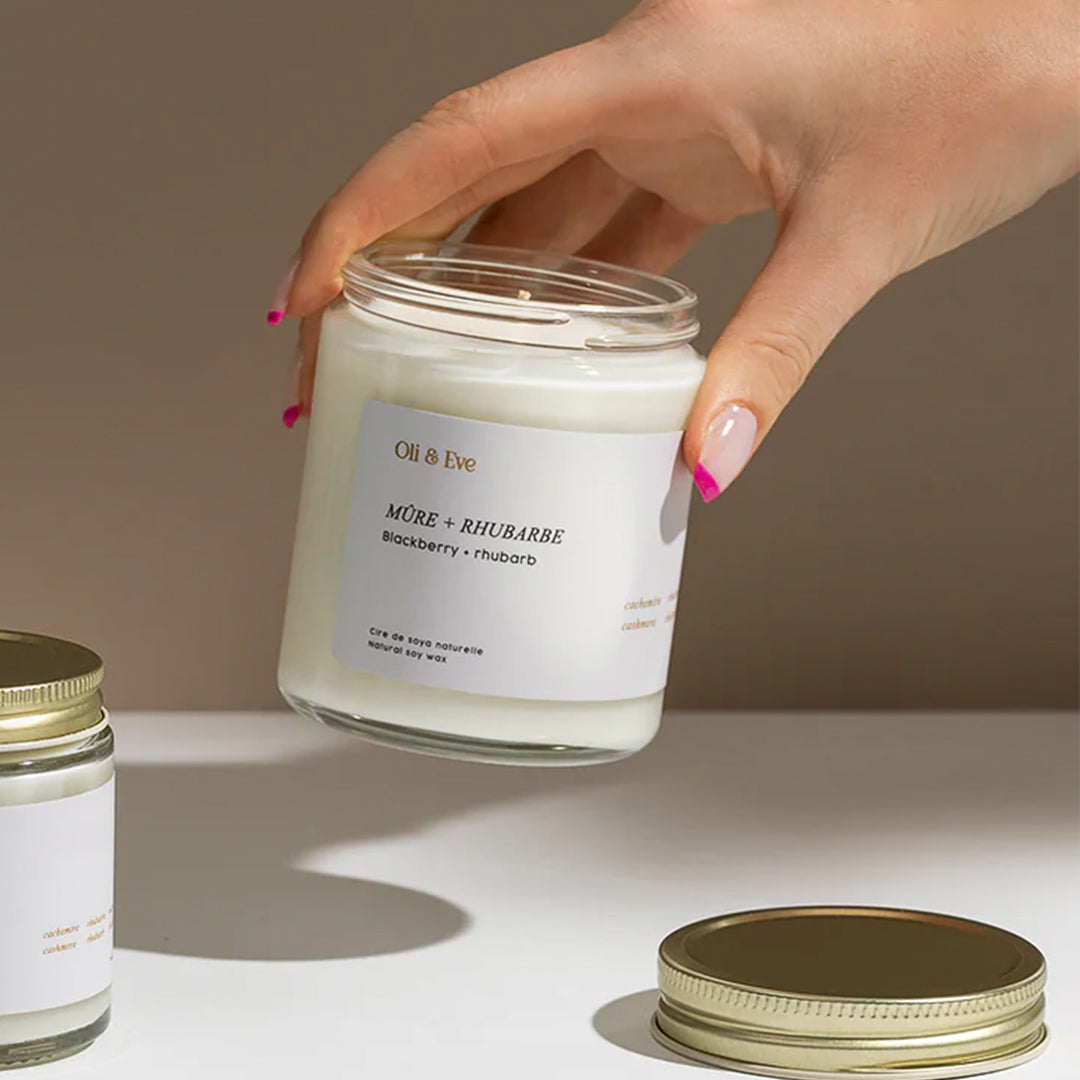 Oli & Eve Candle - Blackberry & Rhubarb