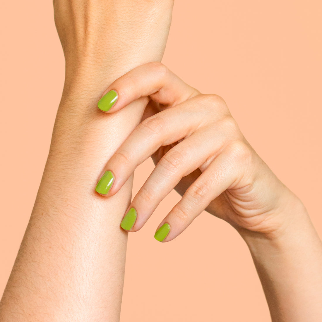 Haricot magique BKIND nail polish vegan 21-free 77% plant-based