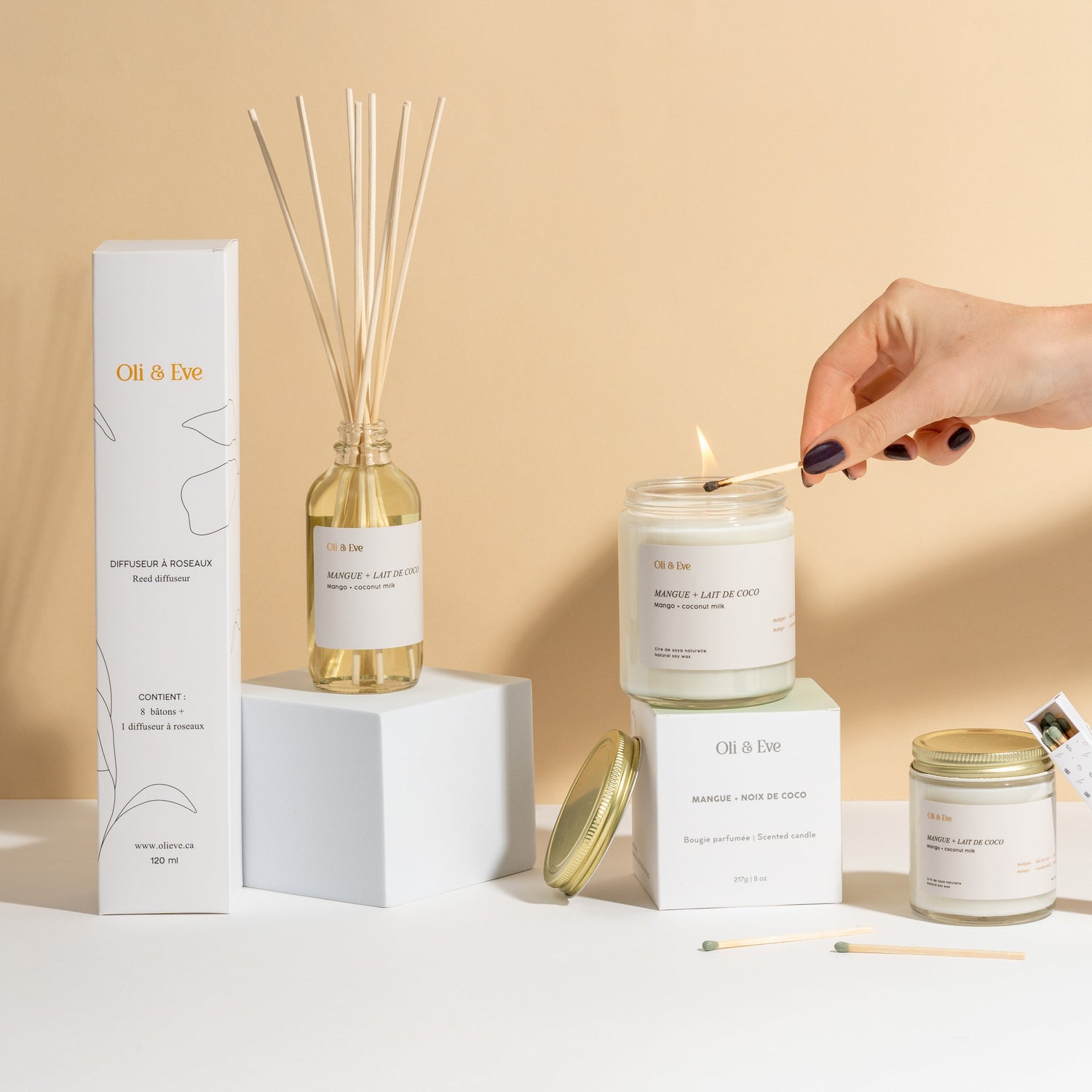 Oli &amp; Eve Candle - Mango &amp; Coconut milk