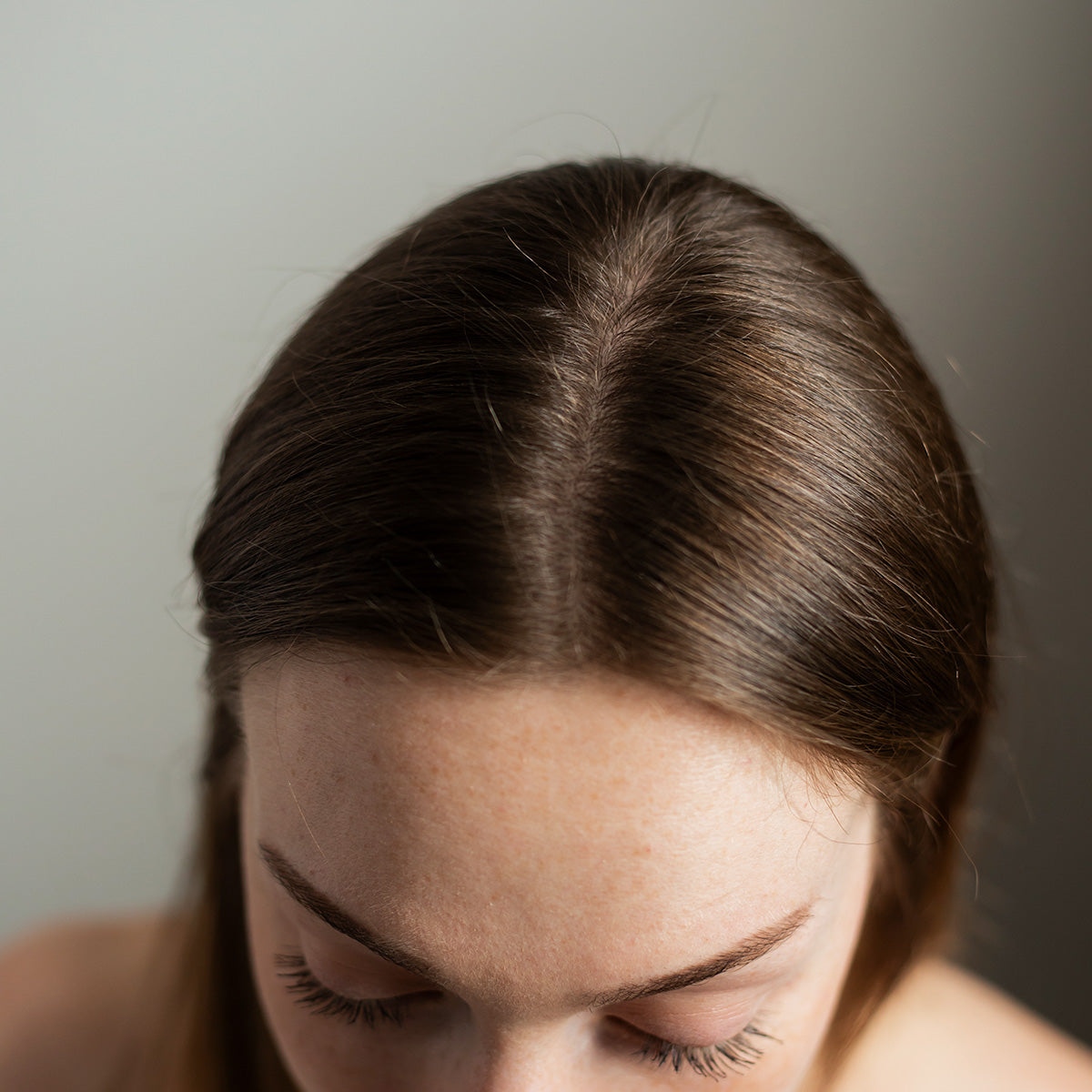 Masque exfoliant revitalisant pour cuir chevelu avec AHA