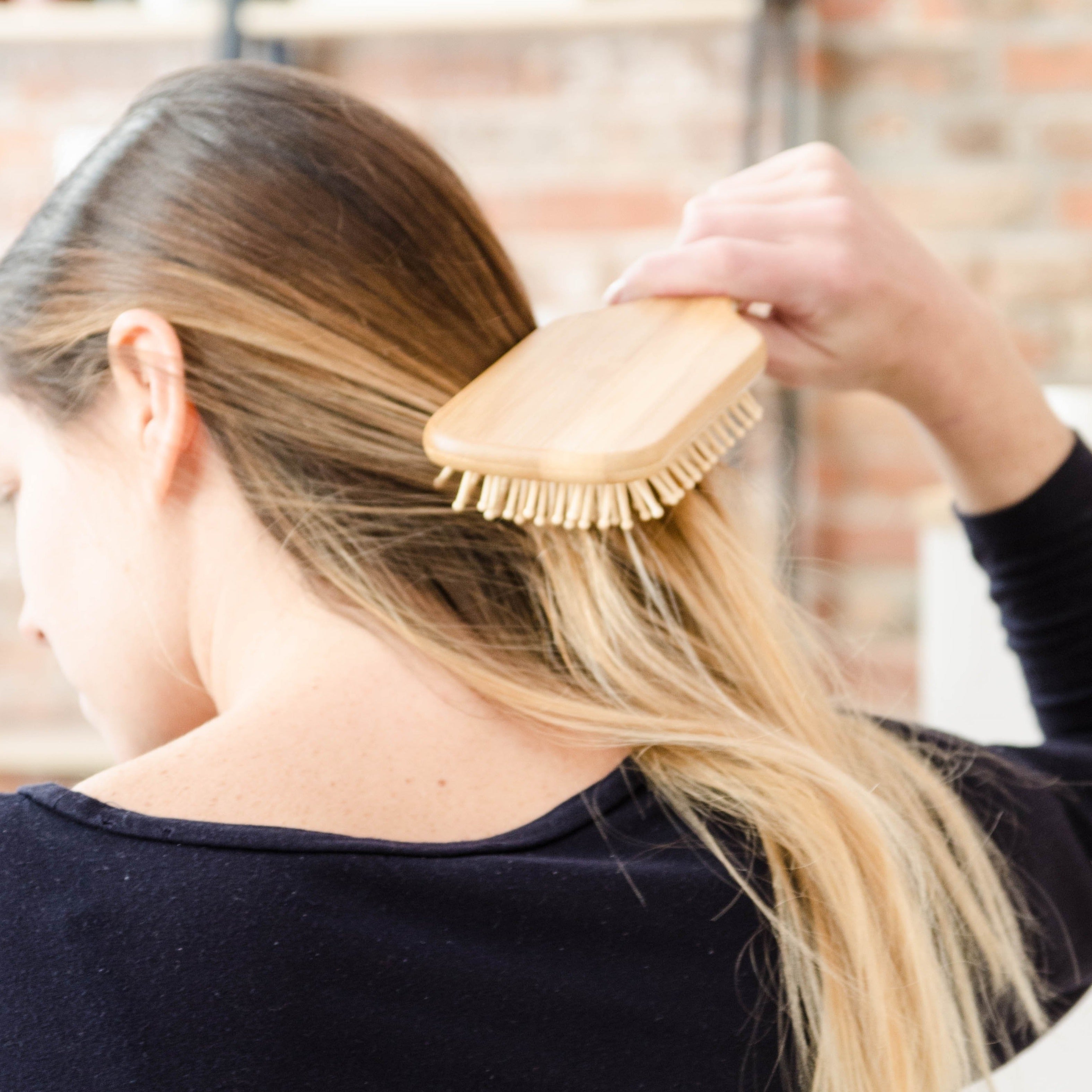 Ecofriendly Bamboo hair brush - BKIND