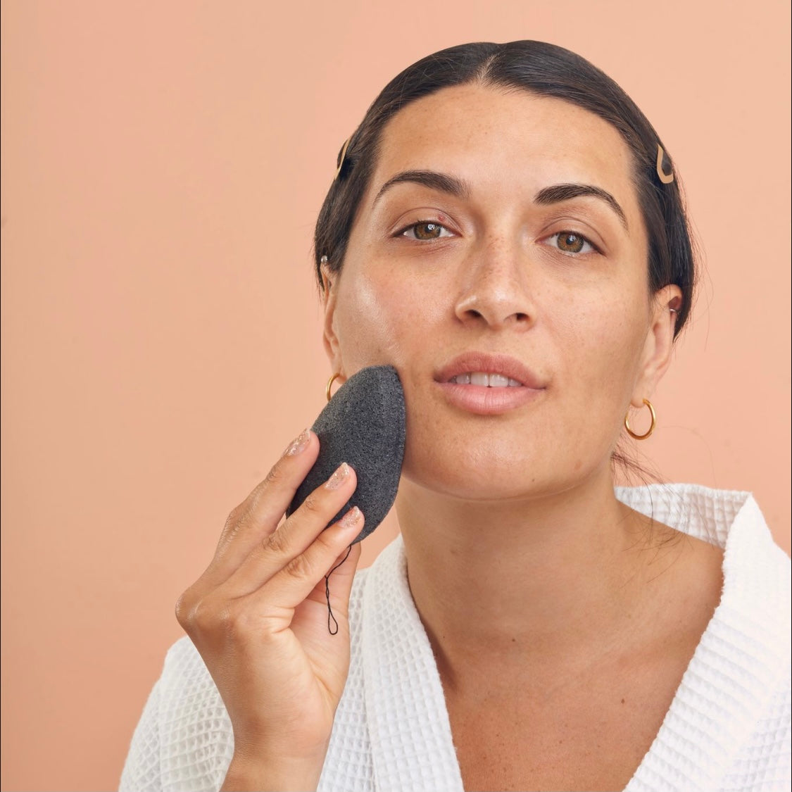 Purifying Konjac Sponge - Bamboo Charcoal bkind